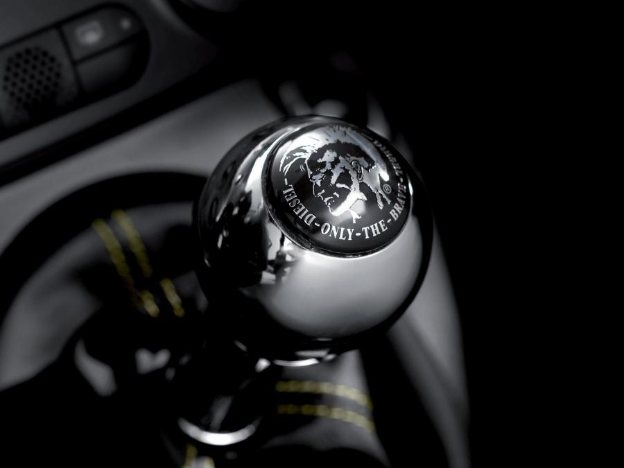  Fiat 500 by Diesel 2009 года  (фото 2 из 6)